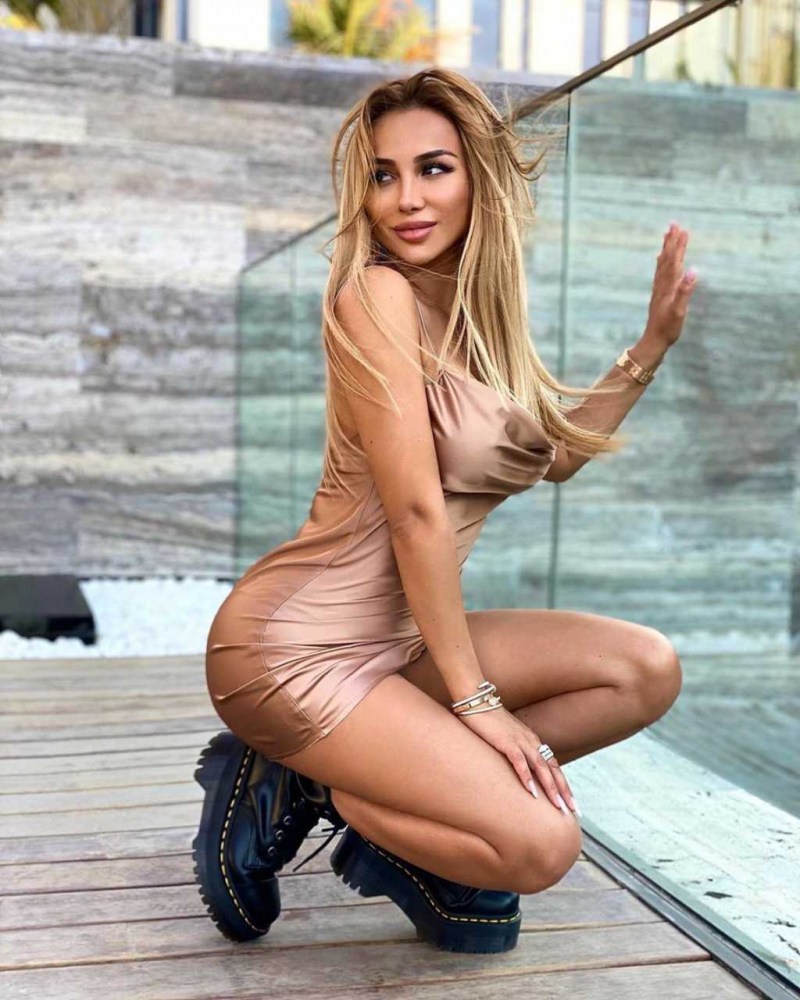 Instagram sitora97