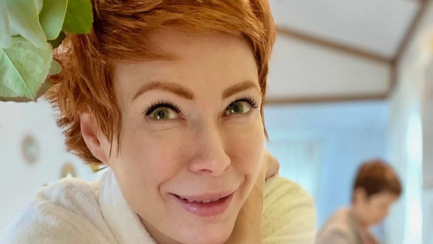 Елена Кристина лебедь 2022