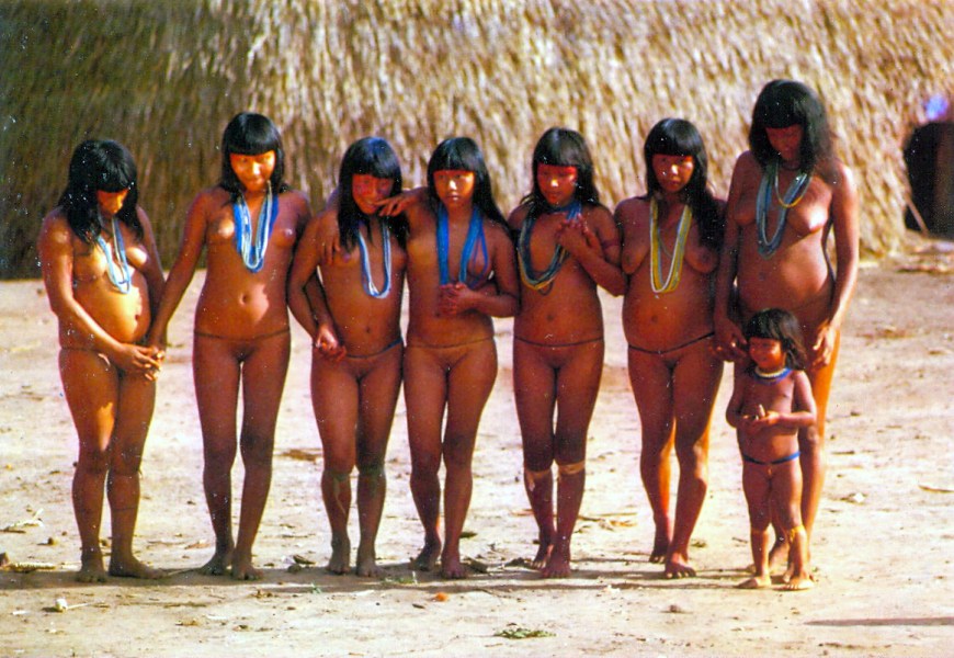Индейцы с реки Xingu Бразилия