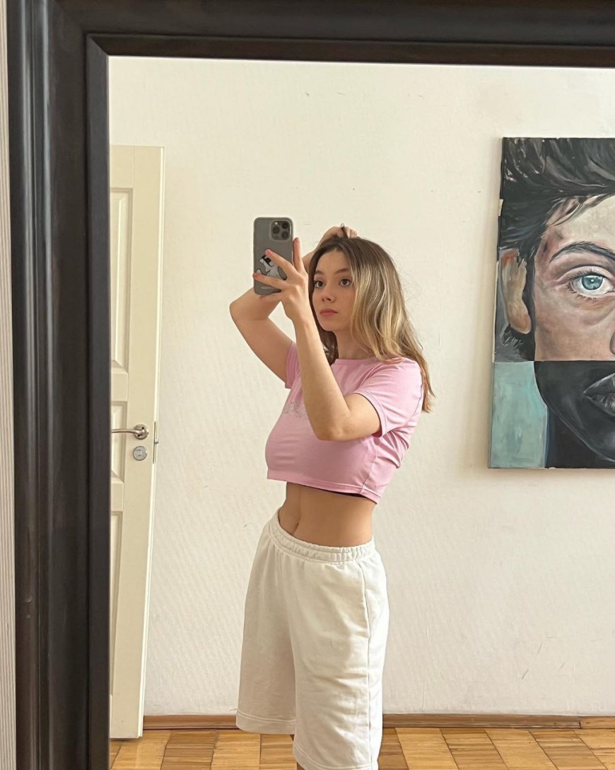 Алена Пахомова слив