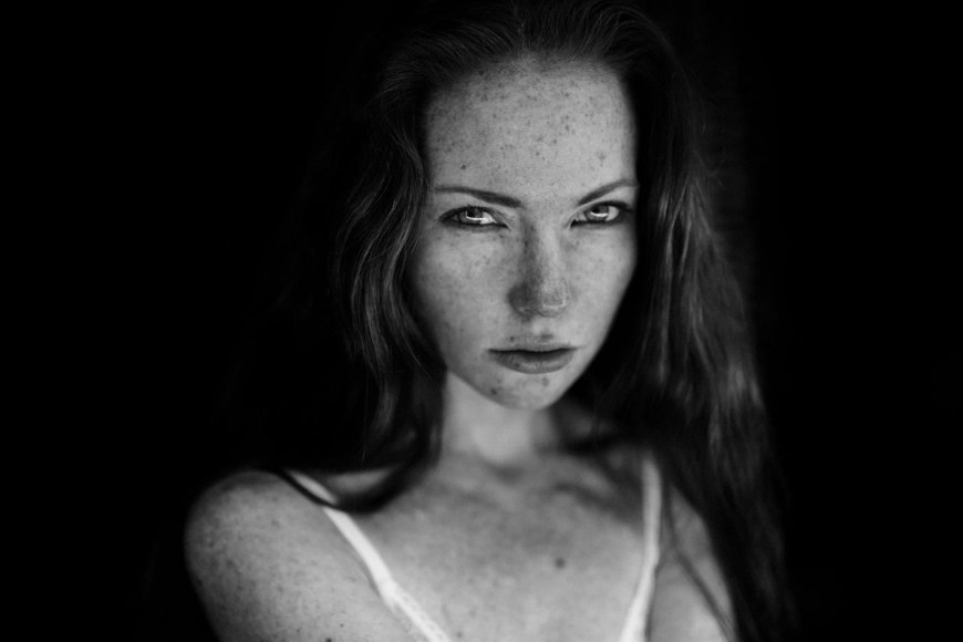 Оксана Бутовская веснушки