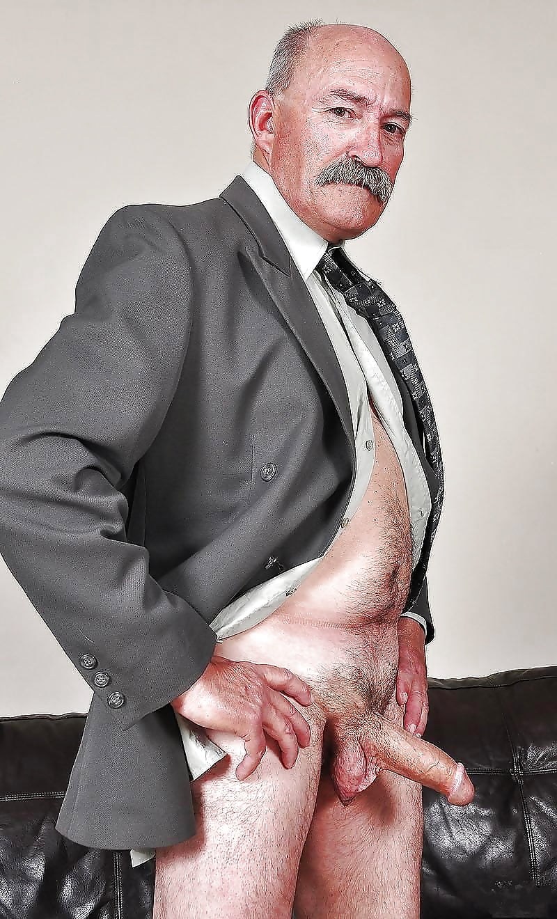 Silver Daddy old man большой хуй