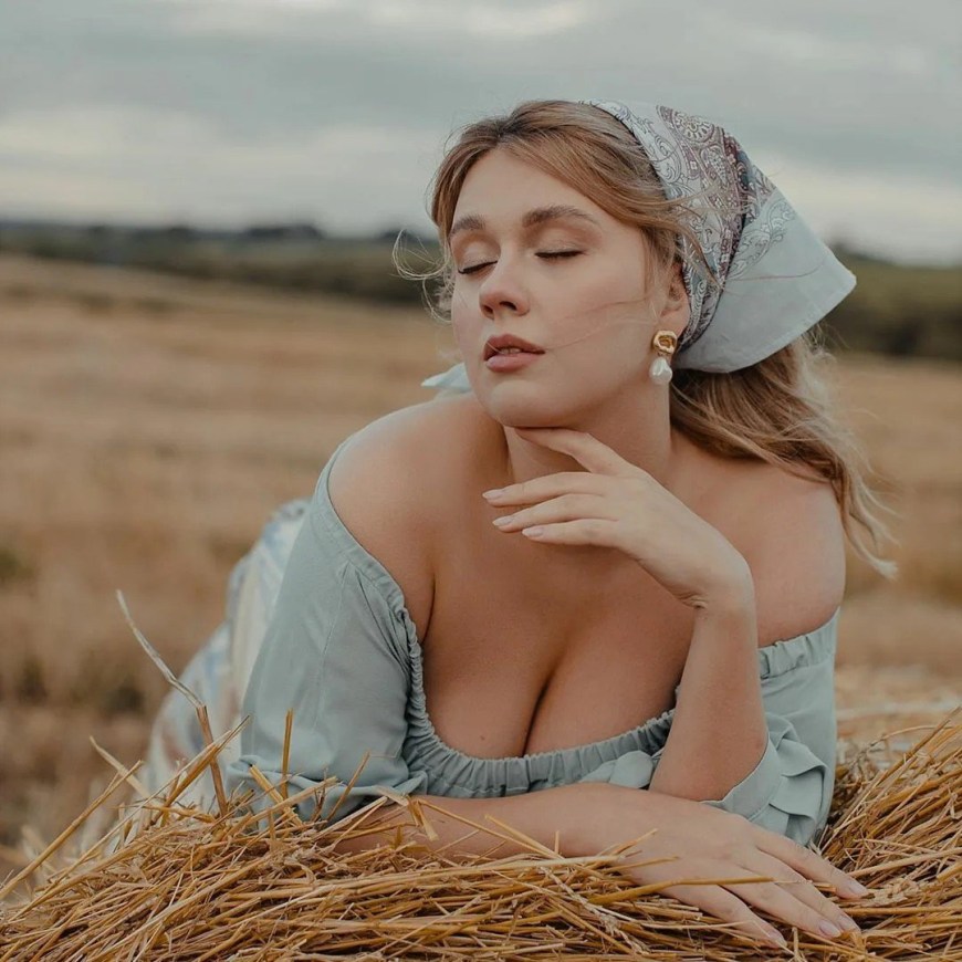 Светлана Виноградова ню