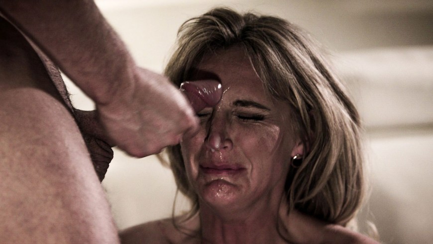 Mona Wales Pure